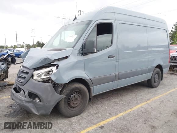 ✅ 2022 Mercedes-Benz Sprinter • VIN: W1Y4DBHY1NT090417 • Лот: 42055471. Опубликован ранее на IAAI с пробегом 154 727 миль. Бесплатный доступ к архиву аукционных продаж из США и подробный отчёт об истории автомобиля на DreamBid. Изображение 23.