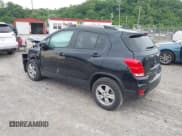 ✅ 2022 Chevrolet Trax LT • VIN: KL7CJPSM9NB516854 • Lot: 42344457. Wystawiony na IAAI z przebiegiem 14 000 mil. Bezpłatny archiwum sprzedaży aukcyjnych z USA i szczegółowy raport historii pojazdu na DreamBid. Zdjęcie 3.