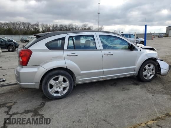 ✅ 2009 Dodge Caliber SXT • VIN: 1B3HB48A39D100778 • Лот: 85565064. Опубликован ранее на Copart с пробегом 170 377 миль. Бесплатный доступ к архиву аукционных продаж из США и подробный отчёт об истории автомобиля на DreamBid. Изображение 3.