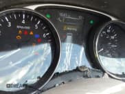 ✅ 2015 Nissan Rogue SV • VIN: 5N1AT2MV3FC898173 • Lot: 42660339. Wystawiony na IAAI z przebiegiem 108 641 mil. Bezpłatny archiwum sprzedaży aukcyjnych z USA i szczegółowy raport historii pojazdu na DreamBid. Zdjęcie 7.