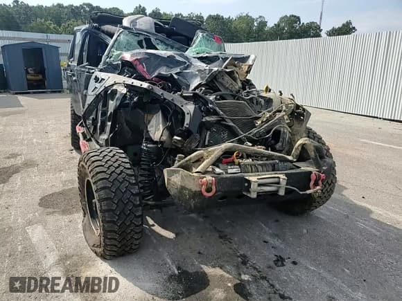 ✅ 2014 Jeep Wrangler Unlimited Sport • VIN: 1C4BJWDG6EL208650 • Лот: 80661435. Опубликован ранее на Copart с пробегом Не указан. Бесплатный доступ к архиву аукционных продаж из США и подробный отчёт об истории автомобиля на DreamBid. Изображение 14.