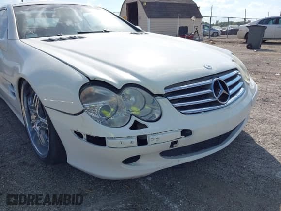 ✅ 2003 Mercedes-Benz SL 500 • VIN: WDBSK75F03F032584 • Lot: 43360729. Listed on IAAI with 95,815 mi. Free auction sales archive from the USA and detailed vehicle history report at DreamBid. Image 6.