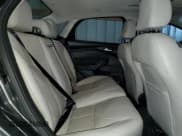 ✅ 2018 Ford Focus Titanium • VIN: 1FADP3J21JL316897 • Lot: 90242585. Wystawiony na Copart z przebiegiem 132 305 mil. Bezpłatny archiwum sprzedaży aukcyjnych z USA i szczegółowy raport historii pojazdu na DreamBid. Zdjęcie 10.