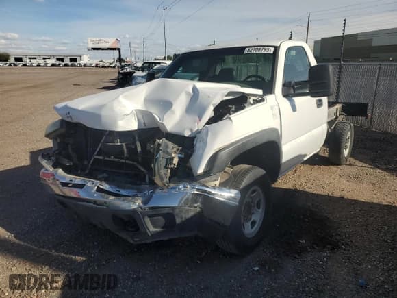 ✅ 2007 Chevrolet Silverado 2500HD Work Truck • VIN: 1GBHC24U47E167966 • Лот: 82708795. Опубликован ранее на Copart с пробегом Не указан. Бесплатный доступ к архиву аукционных продаж из США и подробный отчёт об истории автомобиля на DreamBid. Изображение 1.
