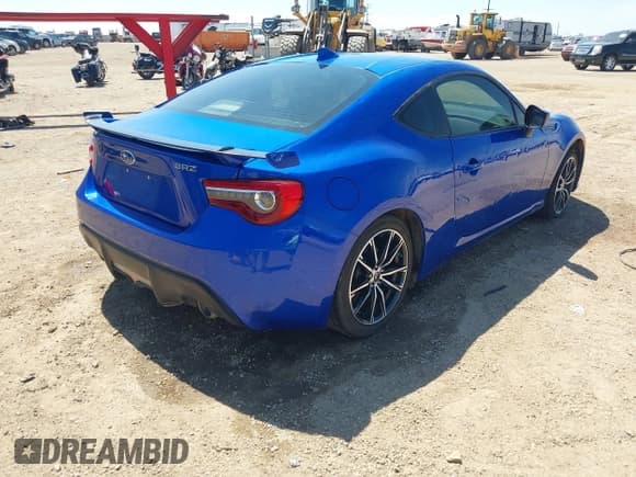 ✅ 2018 Subaru BRZ Premium • VIN: JF1ZCAB1XJ9603678 • Lot: 42713553. Listed on IAAI with 75,828 mi. Free auction sales archive from the USA and detailed vehicle history report at DreamBid. Image 4.