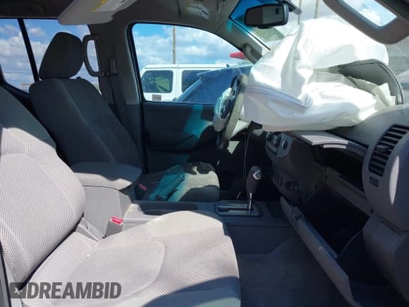 ✅ 2013 Nissan Frontier SV • VIN: 1N6AD0EV4DN755882 • Lot: 42965964. Listed on IAAI with 117,459 mi. Free auction sales archive from the USA and detailed vehicle history report at DreamBid. Image 5.