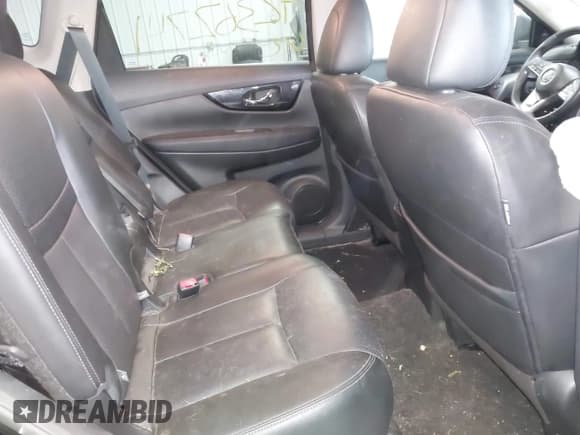 ✅ 2020 Nissan Rogue SL • VIN: 5N1AT2MV0LC737498 • Lot: 42362741. Listed on IAAI with 33,164 mi. Free auction sales archive from the USA and detailed vehicle history report at DreamBid. Image 8.