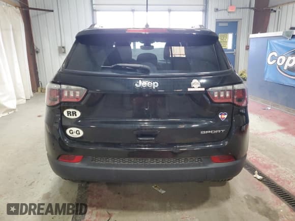 ✅ 2018 Jeep Compass Sport • VIN: 3C4NJCAB2JT463881 • Lot: 91565255. Listed on Copart with 97,612 mi. Free auction sales archive from the USA and detailed vehicle history report at DreamBid. Image 6.