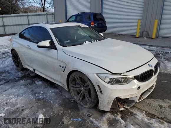 ✅ 2015 BMW M4 • VIN: WBS3R9C59FK332510 • Lot: 72093592. Listed on Copart with Not provided. Free auction sales archive from the USA and detailed vehicle history report at DreamBid. Image 4.