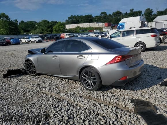 ✅ 2017 Lexus IS 350 • VIN: JTHCE1D2XH5013819 • Lot: 64574215. Wystawiony na Copart z przebiegiem 70 544 mil. Bezpłatny archiwum sprzedaży aukcyjnych z USA i szczegółowy raport historii pojazdu na DreamBid. Zdjęcie 2.