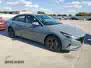 2021 Hyundai Elantra Blue с VIN KMHLM4AJ8MU006588, выставлен на аукционе Copart как лот 84274785 с пробегом 51 999 миль миль и Чистый • Clean title. История ставок и продаж доступна на DreamBid. Изображение 4.