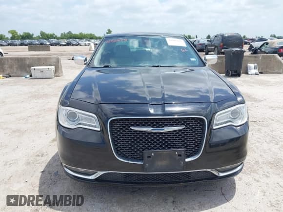 ✅ 2015 Chrysler 300 C • VIN: 2C3CCAEG7FH864293 • Lot: 42507625. Listed on IAAI with 160,529 mi. Free auction sales archive from the USA and detailed vehicle history report at DreamBid. Image 12.