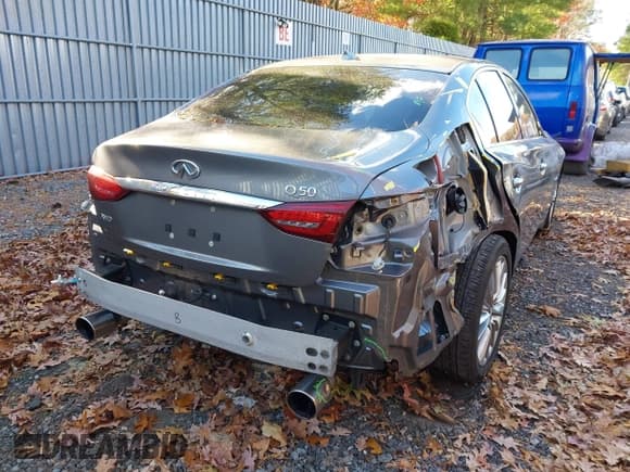 ✅ 2019 Infiniti Q50 Luxe • VIN: JN1EV7AR2KM557634 • Лот: 43615606. Опубликован ранее на IAAI с пробегом 64 738 миль. Бесплатный доступ к архиву аукционных продаж из США и подробный отчёт об истории автомобиля на DreamBid. Изображение 4.