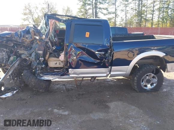 ✅ 2013 Ram 2500 Laramie • VIN: 3C6UR5FL2DG584612 • Lot: 41007044. Wystawiony na IAAI z przebiegiem Nie podano. Bezpłatny archiwum sprzedaży aukcyjnych z USA i szczegółowy raport historii pojazdu na DreamBid. Zdjęcie 14.