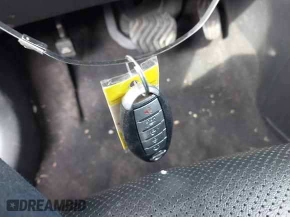 ✅ 2018 Nissan Rogue SV • VIN: 5N1AT2MV1JC753786 • Лот: 42501598. Опубликован ранее на IAAI с пробегом 109 736 миль. Бесплатный доступ к архиву аукционных продаж из США и подробный отчёт об истории автомобиля на DreamBid. Изображение 11.