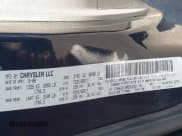 ✅ 2009 Volkswagen Routan SE • VIN: 2V8HW34199R543263 • Lot: 42591439. Wystawiony na IAAI z przebiegiem 194 773 mil. Bezpłatny archiwum sprzedaży aukcyjnych z USA i szczegółowy raport historii pojazdu na DreamBid. Zdjęcie 9.