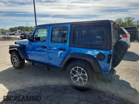 ✅ 2024 Jeep Wrangler Sport S • VIN: 1C4PJXDG9RW213826 • Lot: 81995895. Listed on Copart with 17,139 mi. Free auction sales archive from the USA and detailed vehicle history report at DreamBid. Image 2.