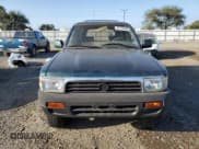 ✅ 1994 Toyota 4Runner • VIN: JT3VN39W3R0158639 • Lot: 85739955. Listed on Copart with 267,586 mi. Free auction sales archive from the USA and detailed vehicle history report at DreamBid. Image 5.