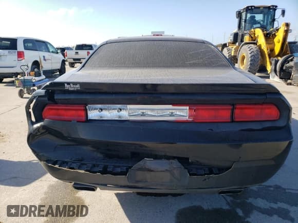 ✅ 2014 Dodge Challenger Rallye Redline • VIN: 2C3CDYAG7EH206631 • Lot: 84838384. Wystawiony na Copart z przebiegiem 177 828 mil. Bezpłatny archiwum sprzedaży aukcyjnych z USA i szczegółowy raport historii pojazdu na DreamBid. Zdjęcie 6.
