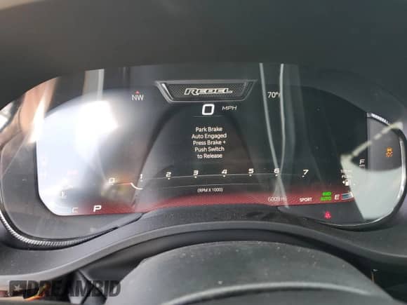 2025 Ram 1500 Rebel z VIN 1C6SRFLP9SN724227, wystawiony jako Copart lot #70583185 z przebiegiem 6 009 mil mil oraz Szkoda całkowita • Salvage title. Historia ofert i sprzedaży dostępna na DreamBid. Obrazek 9.