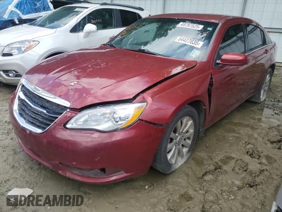 ✅ 2011 Chrysler 200 Touring • VIN: 1C3BC1FGXBN533235 • Lot: 54427035. Listed on Copart with 109,715 mi. Free auction sales archive from the USA and detailed vehicle history report at DreamBid. Image 1.