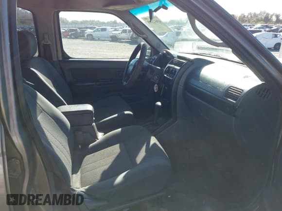 ✅ 2003 Nissan Xterra XE • VIN: 5N1ED28T23C694175 • Lot: 43612398. Wystawiony na IAAI z przebiegiem 348 839 mil. Bezpłatny archiwum sprzedaży aukcyjnych z USA i szczegółowy raport historii pojazdu na DreamBid. Zdjęcie 5.