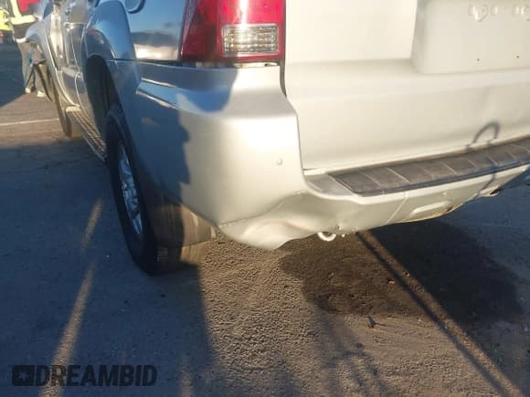 ✅ 2006 Toyota 4Runner SR5 • VIN: JTEZU14R068041325 • Lot: 43453209. Wystawiony na IAAI z przebiegiem 170 517 mil. Bezpłatny archiwum sprzedaży aukcyjnych z USA i szczegółowy raport historii pojazdu na DreamBid. Zdjęcie 17.