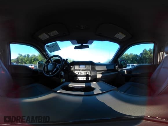 ✅ 2019 Ford F-150 XL • VIN: 1FTEW1EP7KFA11822 • Lot: 42739967. Wystawiony na IAAI z przebiegiem 181 473 mil. Bezpłatny archiwum sprzedaży aukcyjnych z USA i szczegółowy raport historii pojazdu na DreamBid. Zdjęcie 20.