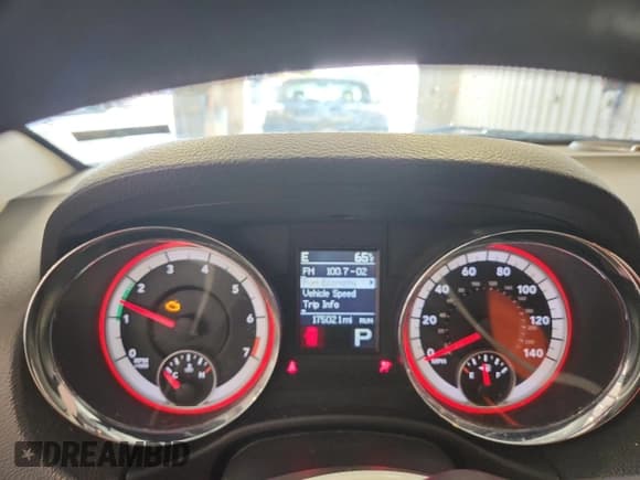 ✅ 2011 Dodge Durango Heat • VIN: 1D4RD3GG9BC687211 • Lot: 83842695. Wystawiony na Copart z przebiegiem 175 021 mil. Bezpłatny archiwum sprzedaży aukcyjnych z USA i szczegółowy raport historii pojazdu na DreamBid. Zdjęcie 9.