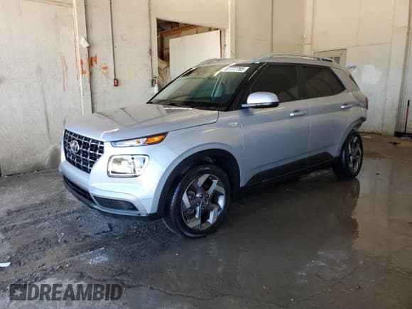 ✅ 2021 Hyundai Venue SEL • VIN: KMHRC8A39MU120640 • Lot: 57777765. Listed on Copart with 11,505 mi. Free auction sales archive from the USA and detailed vehicle history report at DreamBid. Image 1.