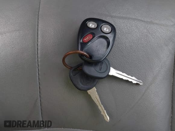 ✅ 2005 Saturn VUE • VIN: 5GZCZ63405S857708 • Lot: 42853254. Wystawiony na IAAI z przebiegiem Nie podano. Bezpłatny archiwum sprzedaży aukcyjnych z USA i szczegółowy raport historii pojazdu na DreamBid. Zdjęcie 11.