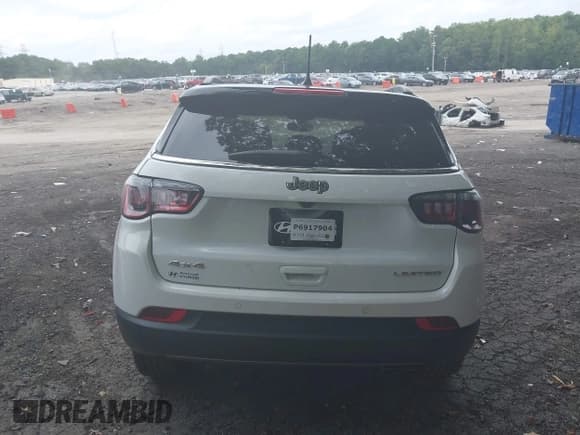 ✅ 2022 Jeep Compass Limited • VIN: 3C4NJDCB4NT146533 • Lot: 42974123. Listed on IAAI with 43,026 mi. Free auction sales archive from the USA and detailed vehicle history report at DreamBid. Image 16.