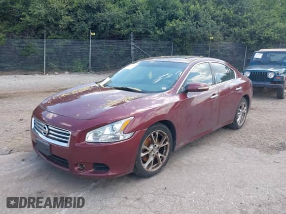 2013 Nissan Maxima SV с VIN 1N4AA5AP8DC811209, выставлен на аукционе IAAI как лот 42803509 с пробегом 121 233 миль миль и . История ставок и продаж доступна на DreamBid. Изображение 2.