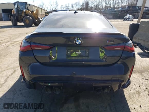 ✅ 2022 BMW M4 Competition xDrive • VIN: WBS43AZ0XNCJ95430 • Lot: 46249254. Listed on Copart with 5,442 mi. Free auction sales archive from the USA and detailed vehicle history report at DreamBid. Image 6.