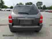 2008 Hyundai Tucson GLS z VIN KM8JM12B88U733619, wystawiony jako Copart lot #68029124 z przebiegiem Nie podano mil oraz Szkoda całkowita • Salvage title. Historia ofert i sprzedaży dostępna na DreamBid. Obrazek 6.