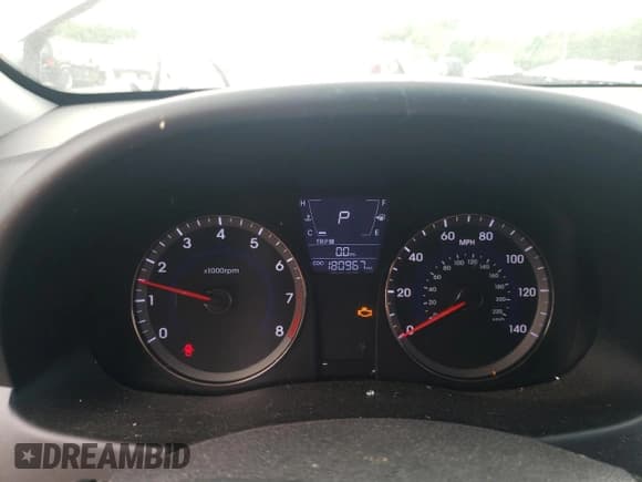 ✅ 2013 Hyundai Accent GS • VIN: KMHCT5AE7DU121856 • Лот: 68273724. Опубликован ранее на Copart с пробегом 180 967 миль. Бесплатный доступ к архиву аукционных продаж из США и подробный отчёт об истории автомобиля на DreamBid. Изображение 9.