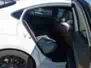 2025 Toyota Camry LE z VIN 4T1DAACK5SU166605, wystawiony jako IAAI lot #43171840 z przebiegiem 6 931 mil mil oraz . Historia ofert i sprzedaży dostępna na DreamBid. Obrazek 8.