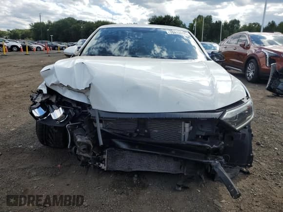 ✅ 2019 Volkswagen Jetta S • VIN: 3VW5T7BU9KM185684 • Lot: 70413995. Listed on Copart with 82,204 mi. Free auction sales archive from the USA and detailed vehicle history report at DreamBid. Image 5.