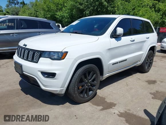 ✅ 2019 Jeep Grand Cherokee Upland • VIN: 1C4RJFAG5KC820031 • Lot: 42642018. Listed on IAAI with 112,933 mi. Free auction sales archive from the USA and detailed vehicle history report at DreamBid. Image 2.