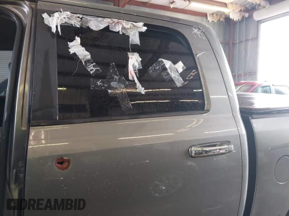 ✅ 2010 Dodge 1500 TRX • VIN: 1D7RB1CP0AS132381 • Lot: 43555136. Listed on IAAI with 220,041 mi. Free auction sales archive from the USA and detailed vehicle history report at DreamBid. Image 6.