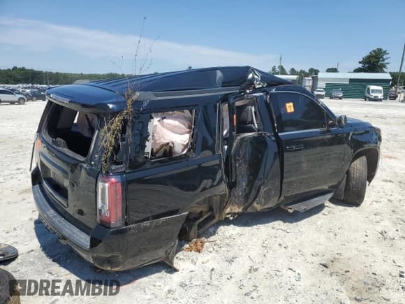 ✅ 2017 GMC Yukon SLT • VIN: 1GKS2BKC1HR174662 • Lot: 70407025. Listed on Copart with 179,376 mi. Free auction sales archive from the USA and detailed vehicle history report at DreamBid. Image 3.