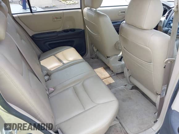 2001 Toyota Highlander с VIN JTEGD21A310017801, выставлен на аукционе IAAI как лот 42401774 с пробегом 150 456 миль миль и . История ставок и продаж доступна на DreamBid. Изображение 8.
