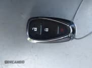 ✅ 2022 Chevrolet Equinox LT • VIN: 2GNAXUEV8N6100218 • Lot: 43360262. Listed on IAAI with 80,920 mi. Free auction sales archive from the USA and detailed vehicle history report at DreamBid. Image 11.