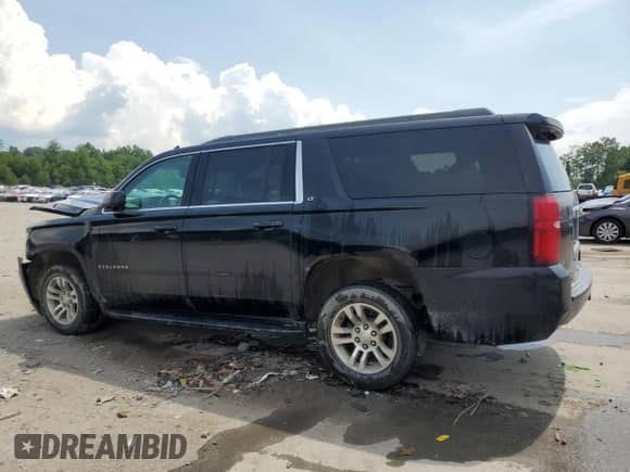 2019 Chevrolet Suburban LT z VIN 1GNSKHKC8KR162053, wystawiony jako Copart lot #59610904 z przebiegiem 153 003 mil mil oraz Szkoda całkowita • Salvage title. Historia ofert i sprzedaży dostępna na DreamBid. Obrazek 2.
