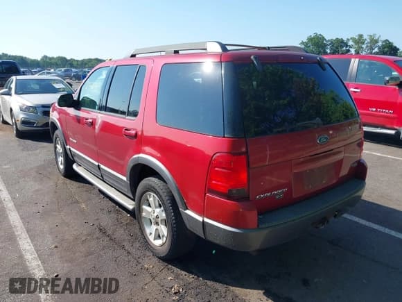 ✅ 2005 Ford Explorer XLT • VIN: 1FMZU73E454A63576 • Lot: 42532397. Listed on IAAI with 99,903 mi. Free auction sales archive from the USA and detailed vehicle history report at DreamBid. Image 3.