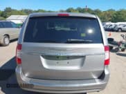 ✅ 2013 Chrysler Town & Country Touring • VIN: 2C4RC1BG0DR734700 • Lot: 43383519. Wystawiony na IAAI z przebiegiem 177 012 mil. Bezpłatny archiwum sprzedaży aukcyjnych z USA i szczegółowy raport historii pojazdu na DreamBid. Zdjęcie 16.