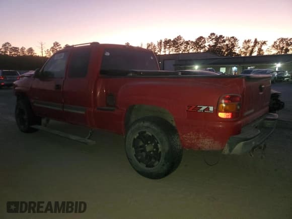 ✅ 2004 Chevrolet Silverado 1500 Z71 • VIN: 1GCEK19T74Z115506 • Лот: 76238384. Опубликован ранее на Copart с пробегом Не указан. Бесплатный доступ к архиву аукционных продаж из США и подробный отчёт об истории автомобиля на DreamBid. Изображение 2.