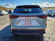 ✅ 2024 Lexus NX 350 Premium • VIN: 2T2GGCEZ3RC036752 • Lot: 86477195. Wystawiony na Copart z przebiegiem 11 830 mil. Bezpłatny archiwum sprzedaży aukcyjnych z USA i szczegółowy raport historii pojazdu na DreamBid. Zdjęcie 6.