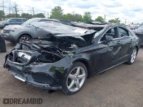 ✅ 2016 Mercedes-Benz CLS 400 • VIN: WDDLJ6HBXGA160139 • Lot: 42357361. Listed on IAAI with 38,438 mi. Free auction sales archive from the USA and detailed vehicle history report at DreamBid. Image 2.