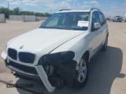✅ 2013 BMW X5 xDrive35i • VIN: 5UXZV4C52D0E13665 • Лот: 43204061. Опубликован ранее на IAAI с пробегом 94 780 миль. Бесплатный доступ к архиву аукционных продаж из США и подробный отчёт об истории автомобиля на DreamBid. Изображение 6.